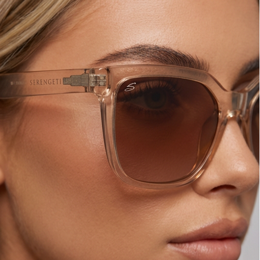 Serengeti Sunglasses Serengeti Sunglasses Women Beige Rectangular Brown Blue Light Control SS536001 Wakota Eyeglasses Eyewear designer