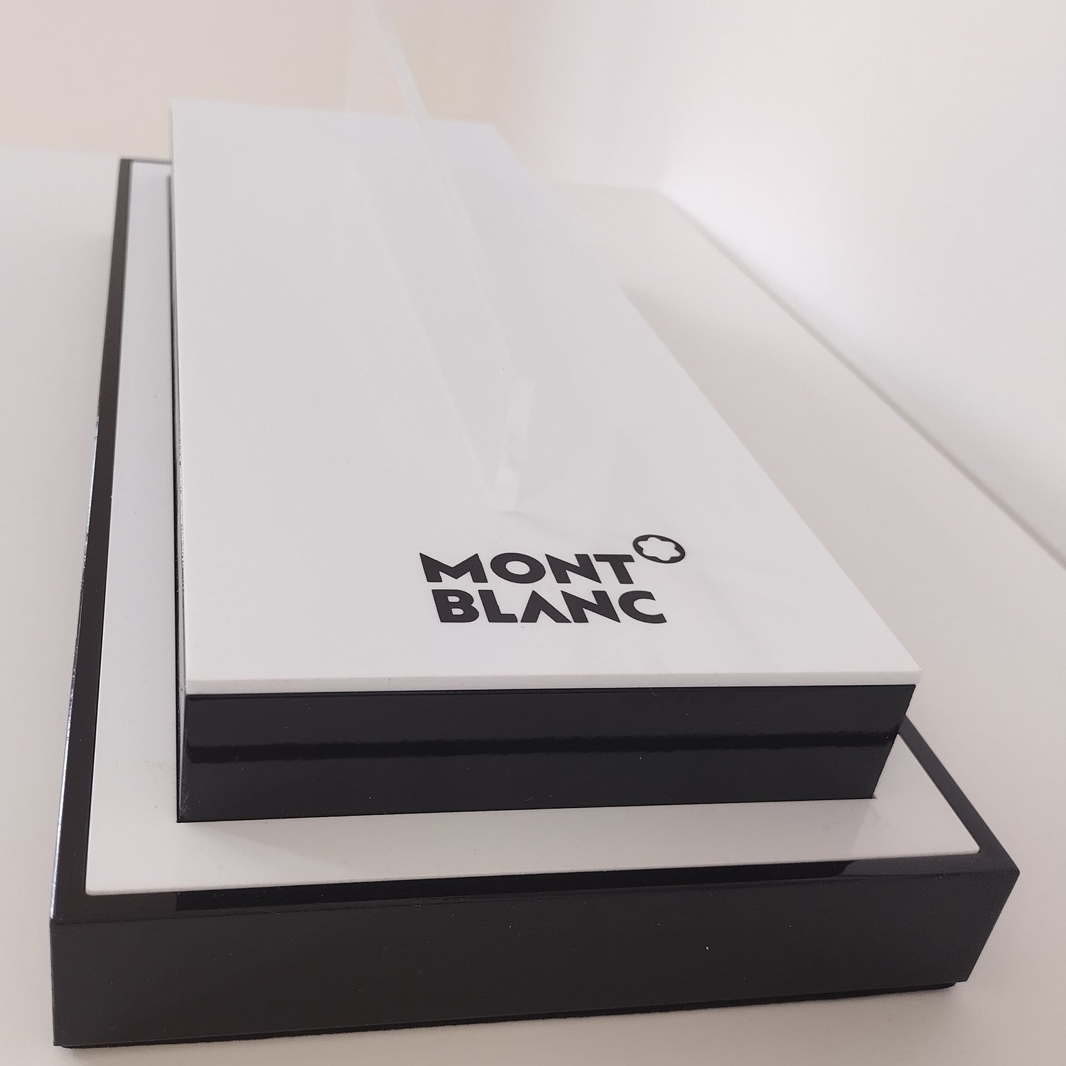 Montblanc Equipment Montblanc Logoblock 001 Eyeglasses Eyewear UK USA Australia
