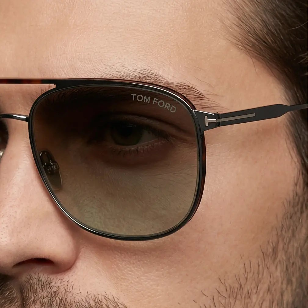 Tom Ford Sunglasses Tom Ford Sunglasses FT0827 12Q Silver Pilot-Aviator Mirrored Gradient Green 56mm Eyeglasses Eyewear designer